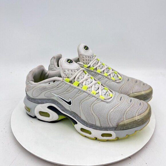 Nike Air Max Plus Youth Size 7Y Women 8.5 CD0609 015 White Volt Training Shoes - Picture 4 of 12